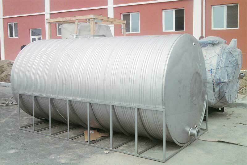 根據(jù)不銹鋼水箱的形狀該有哪些分類 根據(jù)不銹鋼水箱的形狀該有哪些分類